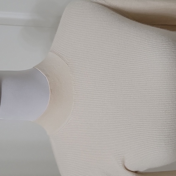 TSE Size S Cream Colored Cashmere & Silk Mock Neck Long Sleeve Knit Top/Sweater - Picture 11 of 12